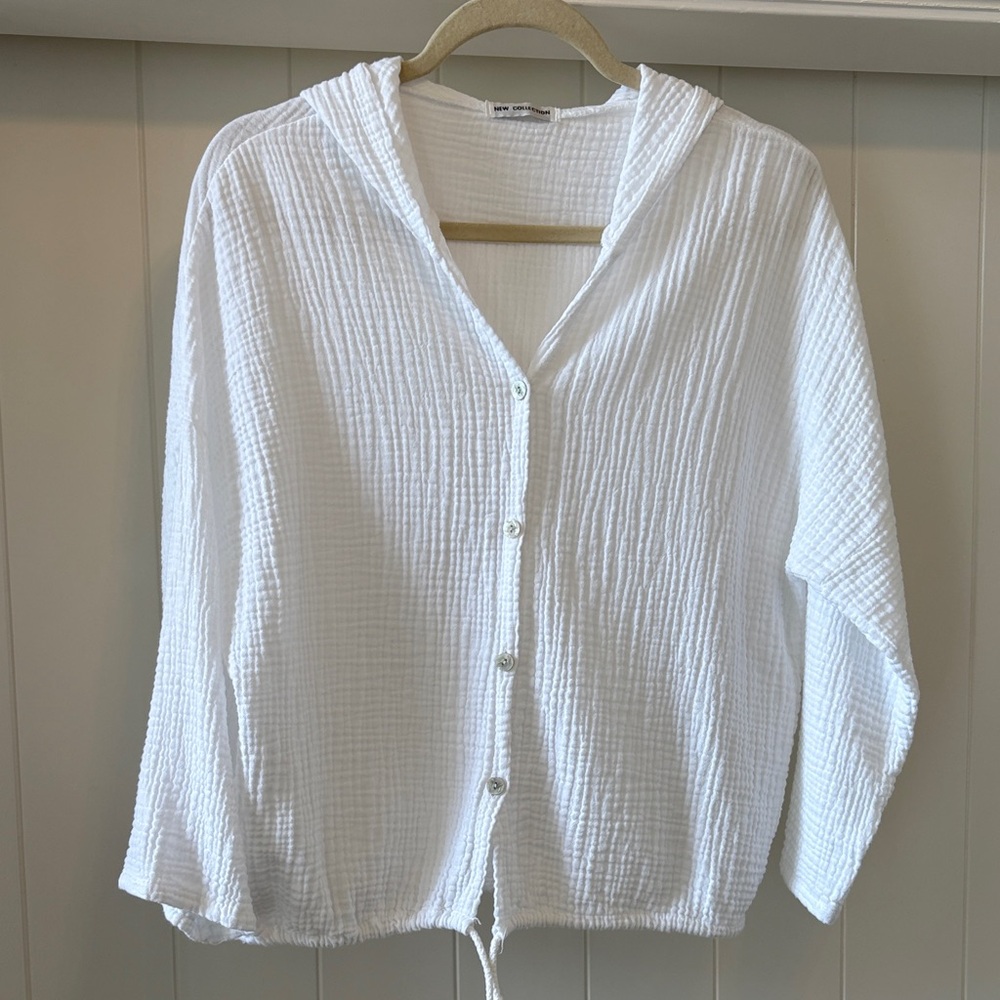 New Collection White Button-Up Hooded Top